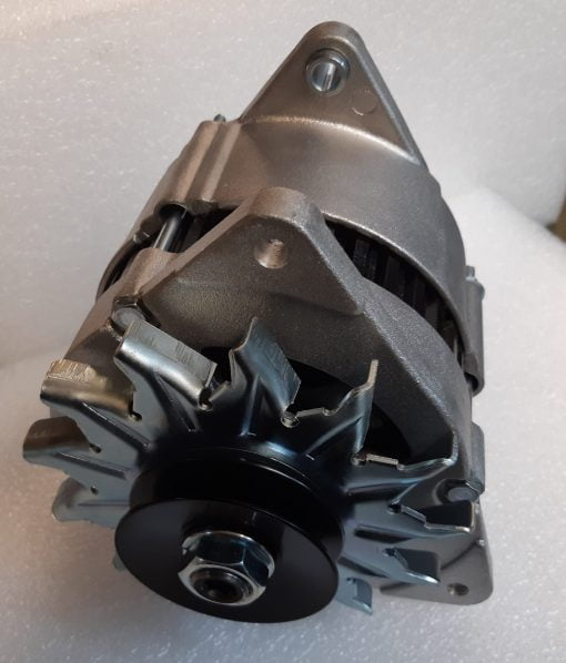 Alternator 12 Volt (70Amp) - Image 2
