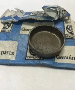 Cup Plug for Reverse Shaft Aperture