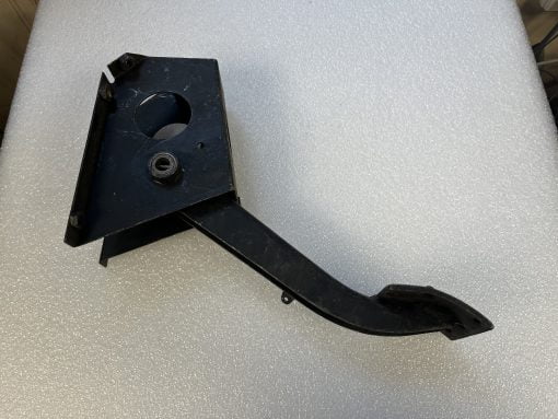 Clutch Pedal And Bracket Assembly - Image 3